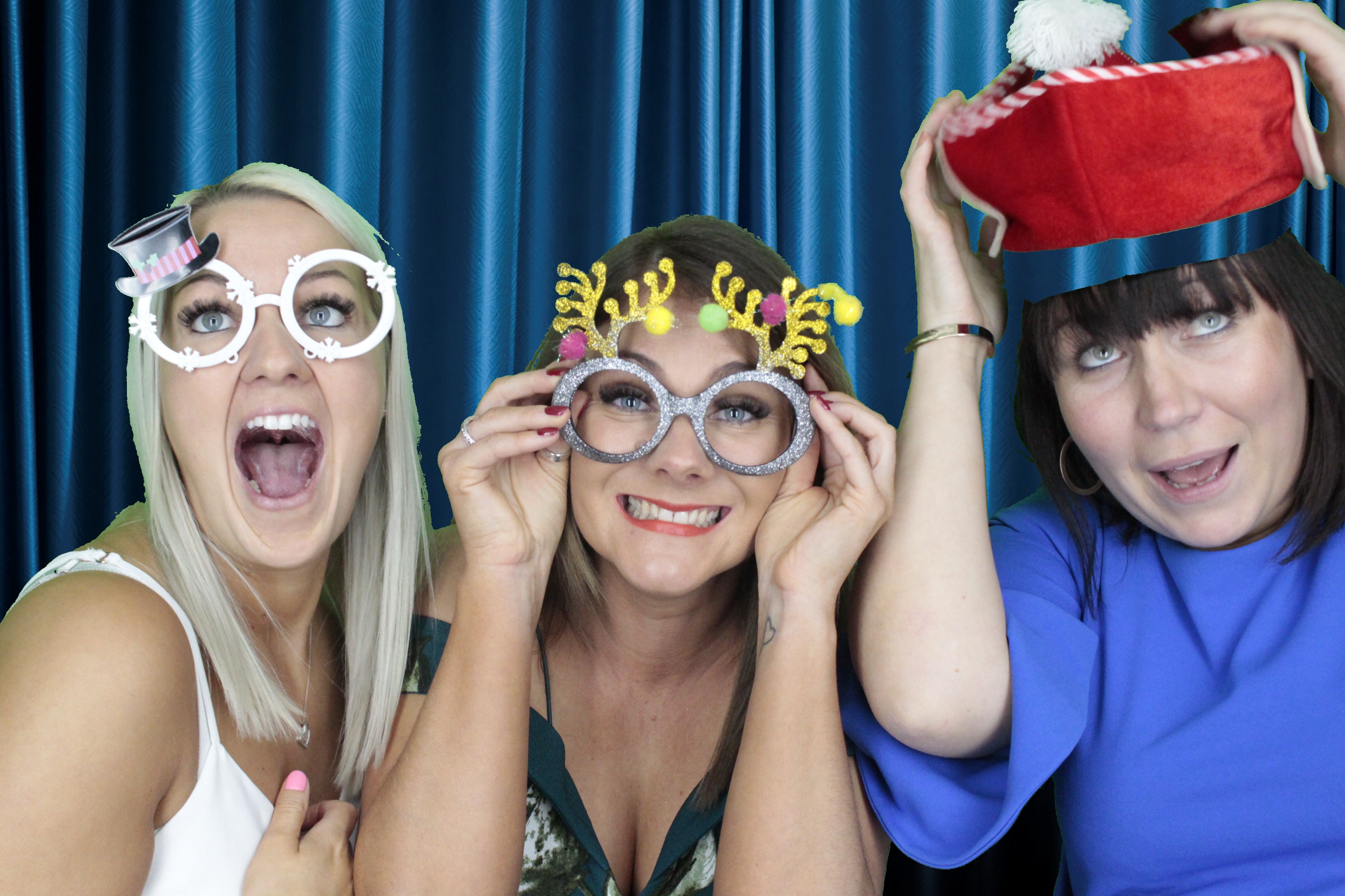 Chris & China's Wedding | View more photos from the event at gallery.myphotoboothexperience.co.uk/u/MyPhotoBoothExperienceLtd/Chris-Chinas-Wedding